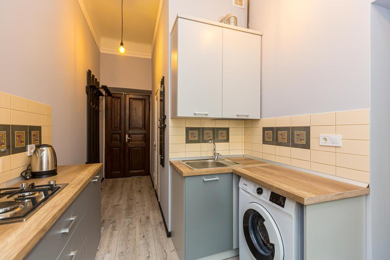 Apartament Центр На Вулиці Проспект Шевченка 12 Навпроти Макдональса З Балконом Lwów Zewnętrze zdjęcie